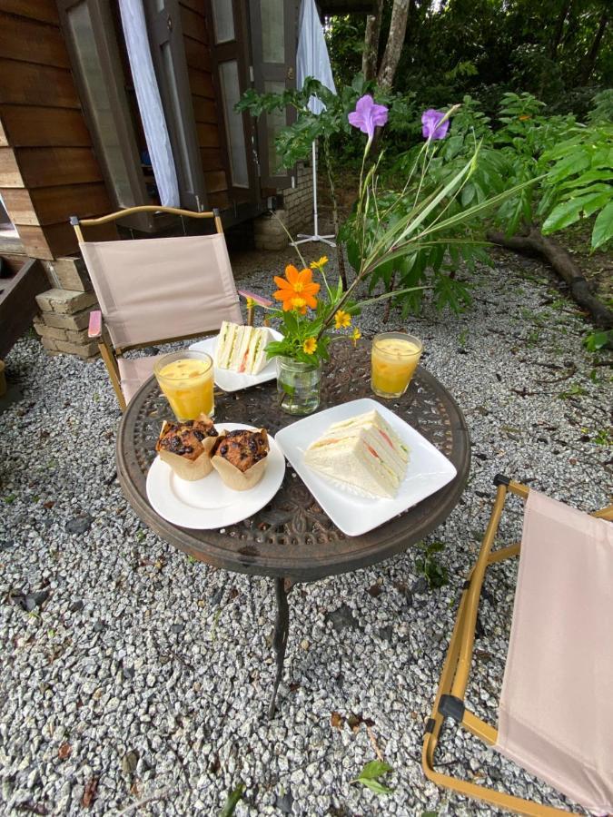 Kebun Lisdtari Farmstay Air Hangat Екстер'єр фото